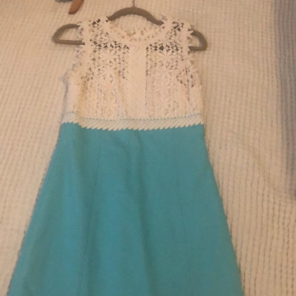 Crochet white and blue Lily Pulitzer shift dress